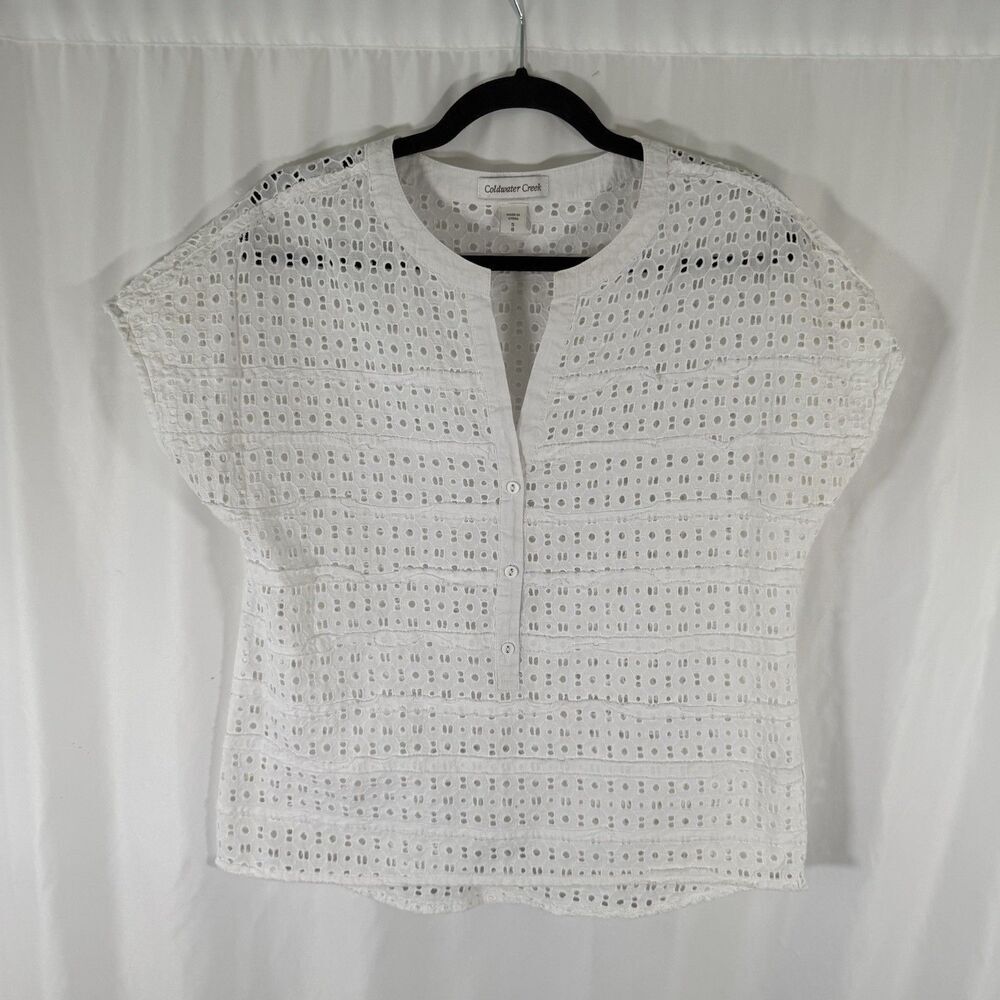 Coldwater Creek Blouse Women's Small 8 White Vneck Short Sleeve Breathable